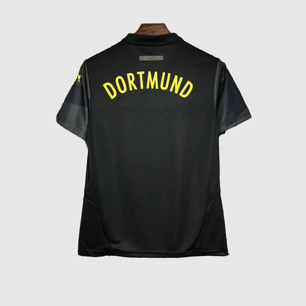 Away 24/25 Men's Shirt · Design 2