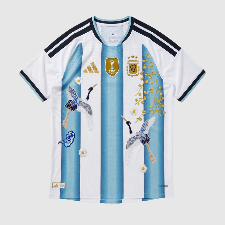 Embroidered Home 26/27 Player Edition Shirt