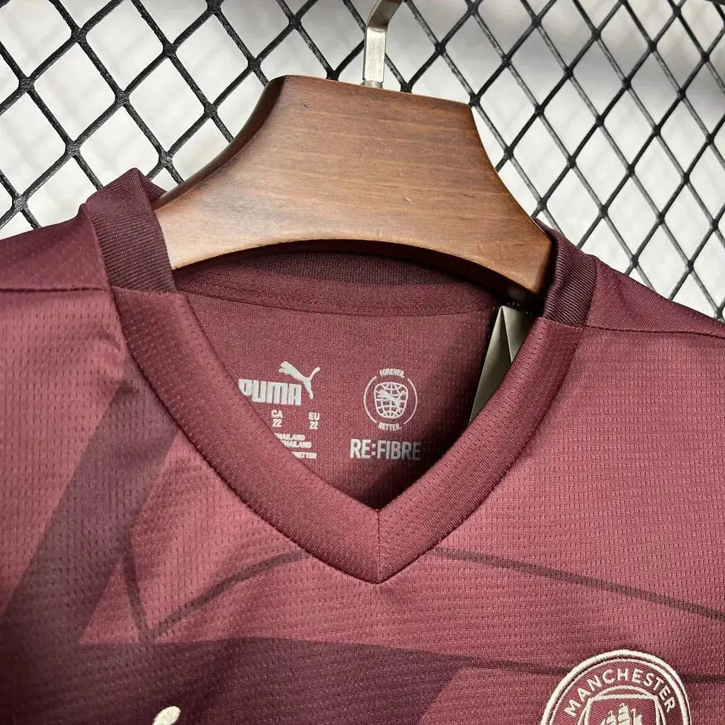 Away 24/25 Kids Shirt Kit · Design 2