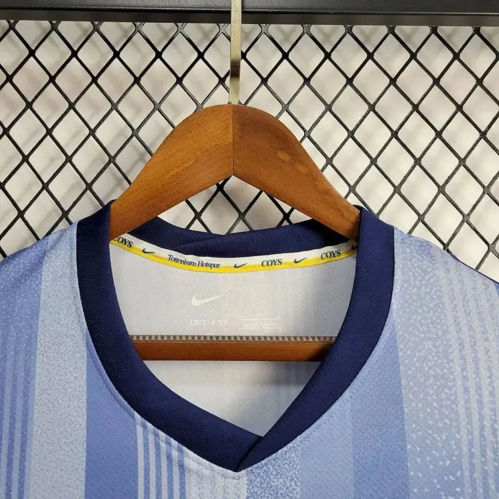 Away 24/25 Men's Shirt · Design 2