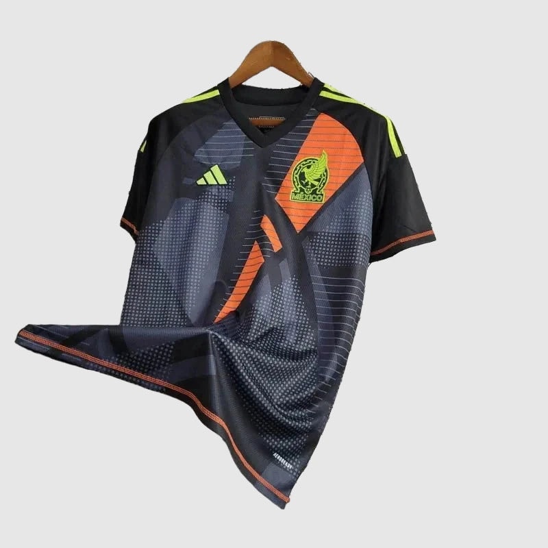 Goalkeeper 24/25 Shirt · Design 2