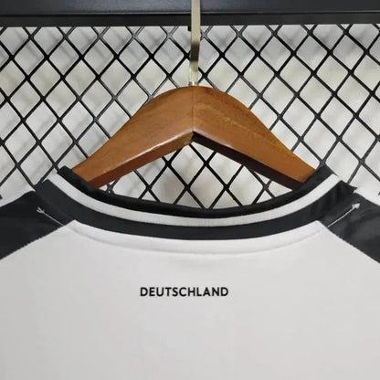 Home 24/25 Men's Shirt · Design 2