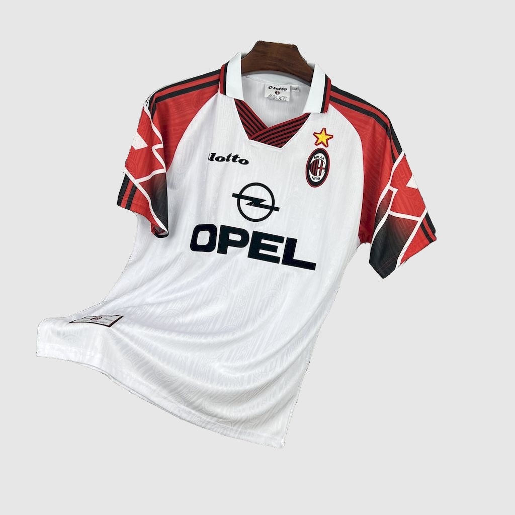Retro 1997/98 Shirt · Design 2