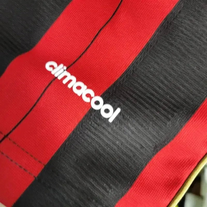 Retro 2013/14 Shirt · Design 2