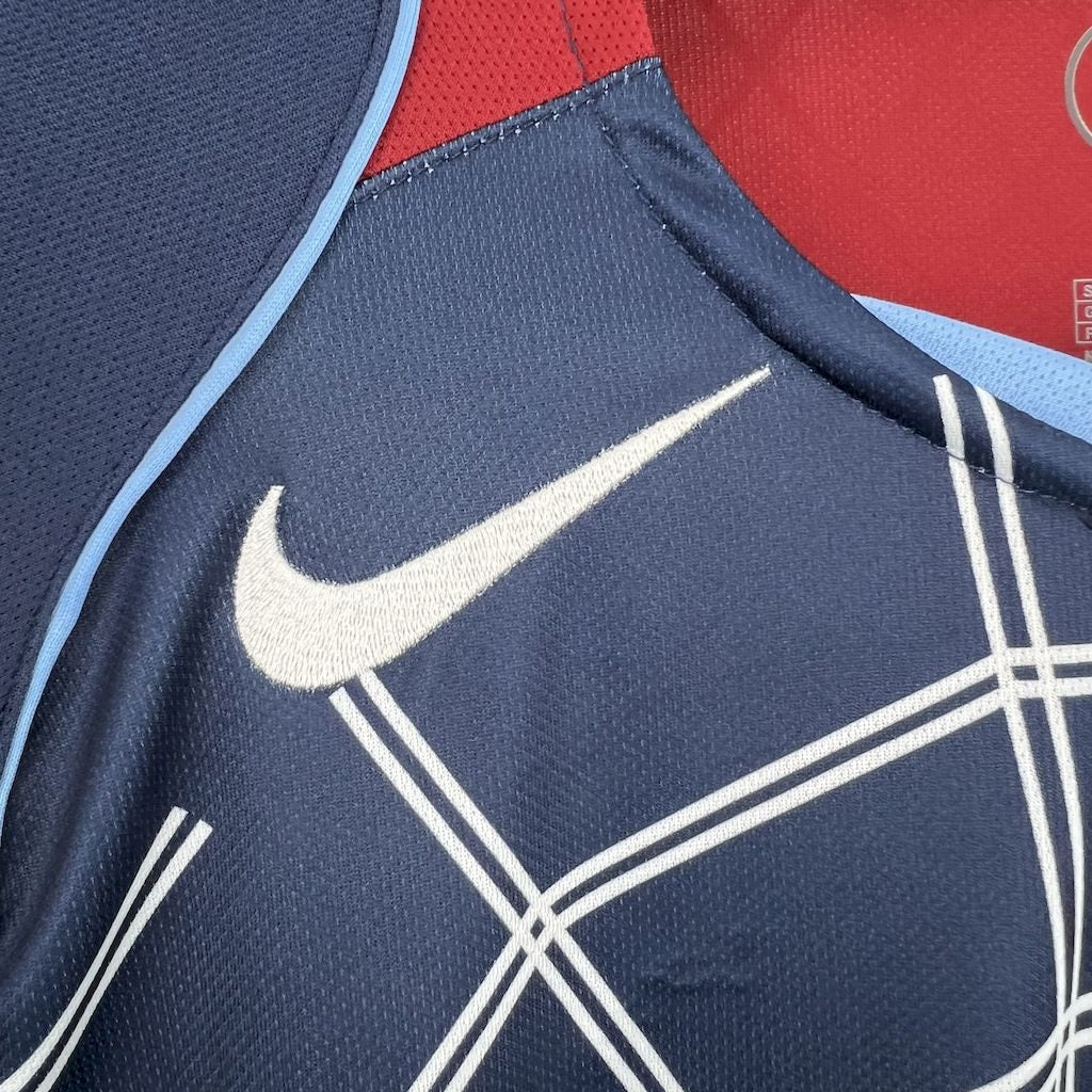 Retro Away 2004/05 Shirt