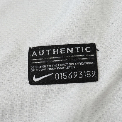 Retro Home 2011/12 Shirt · Design 2