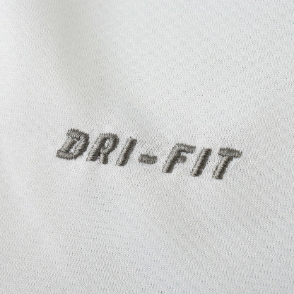 Retro Home 2011/12 Shirt · Design 2